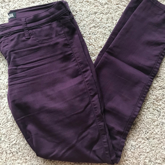 Express Pants - 🎄SALE! Gently worn Express eggplant leggings